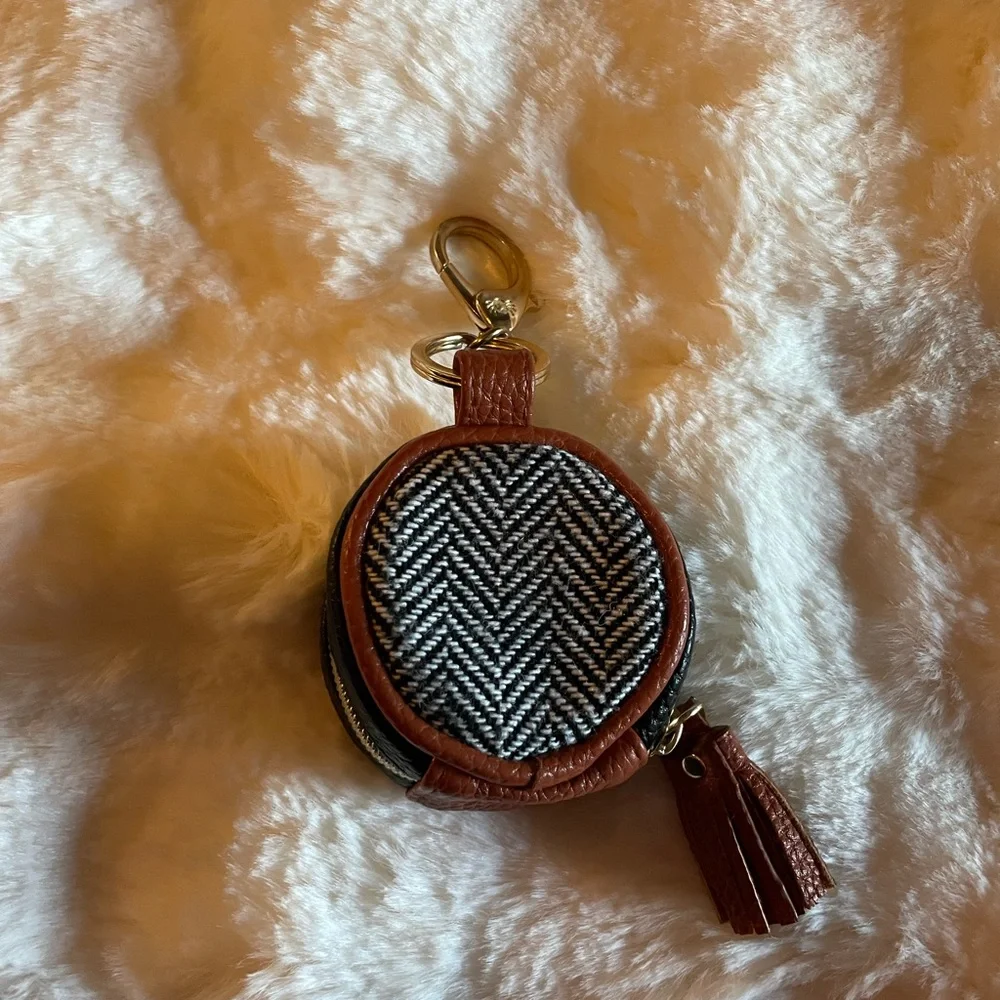 Itzy Ritzy Brown Leather & Black White Herringbone Keychain Coin Pouch